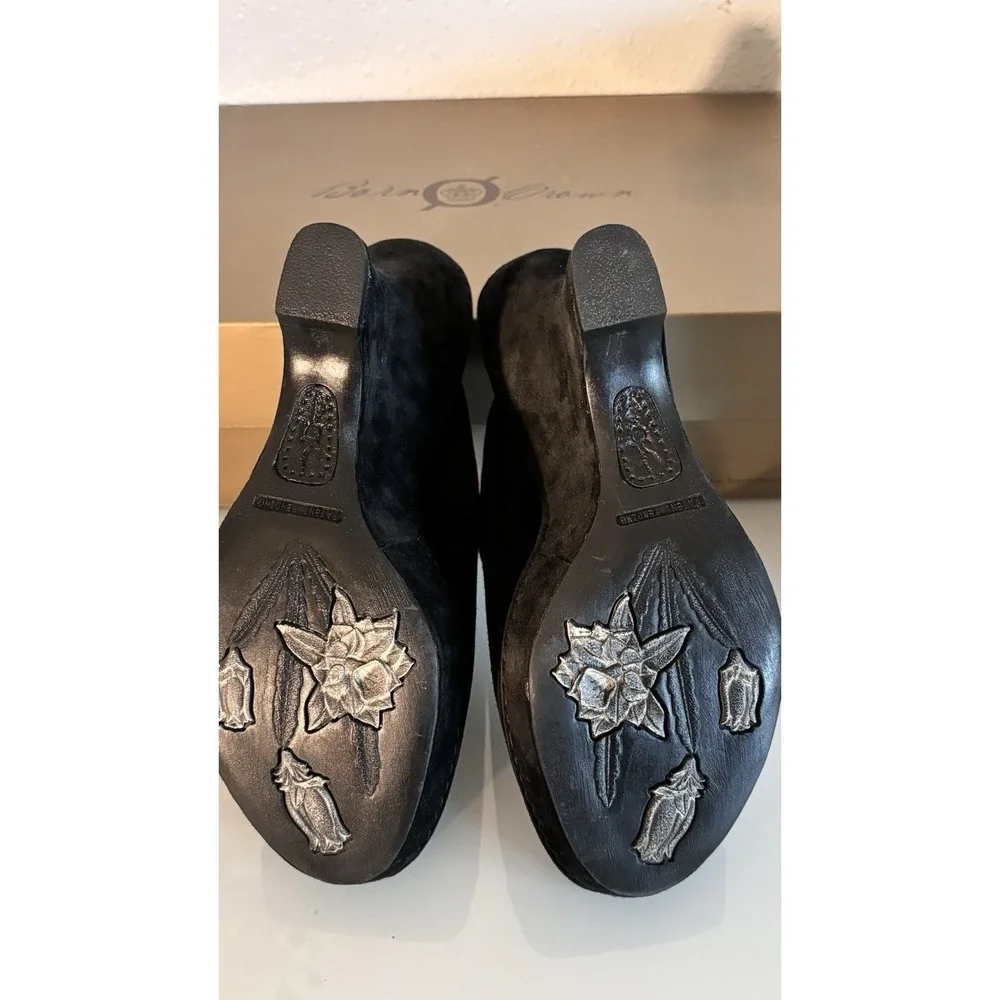 Born Crown Vair Black Leather Wedge Mules Peep Toe Size‎ 8 EU 39 NIB